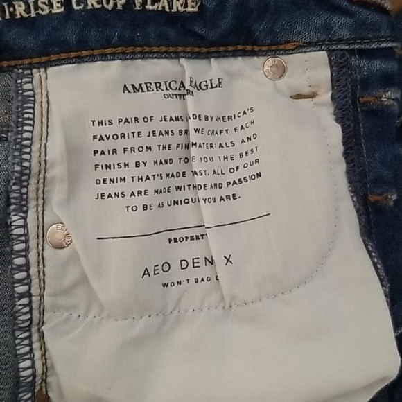 EUC- American Eagle Outfitters button fly jeans - Picture 6 of 7